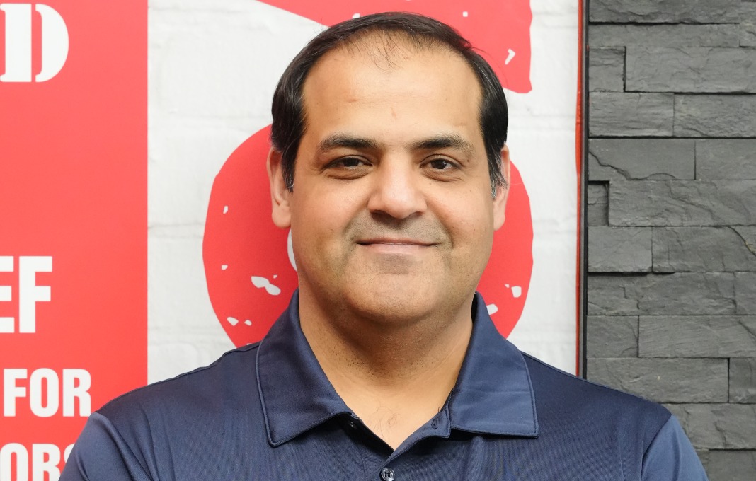 Abhishek Mediratta headshot